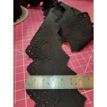 Broderie anglaise feston 100%coton 49mm noir