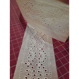 Entre 2 broderie anglaise blanche coton 57mm