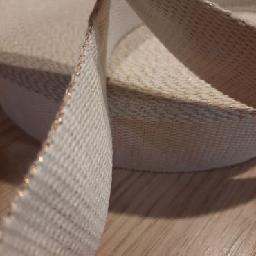 Sangle avec fil de lurex doré sur fond ecru 30mm